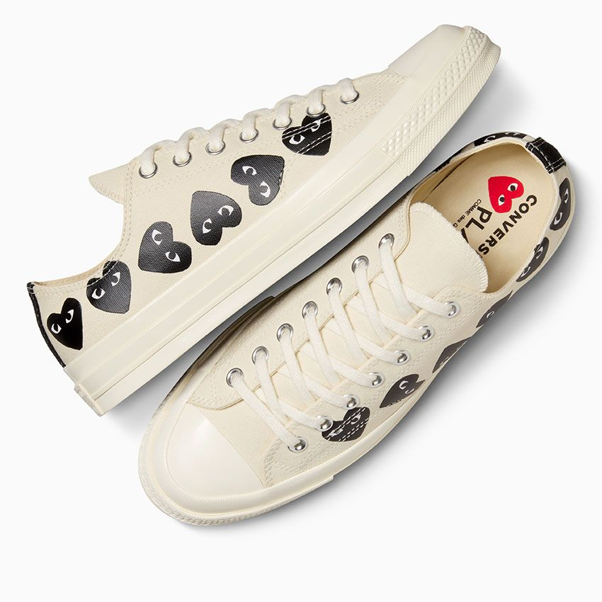 Giay Converse x Comme des Garcons Chuck 70 'Ox Multi Heart Egret' A08150C