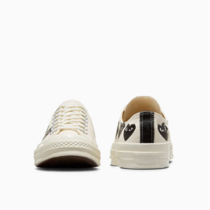 Giay Converse x Comme des Garcons Chuck 70 'Ox Multi Heart Egret' A08150C