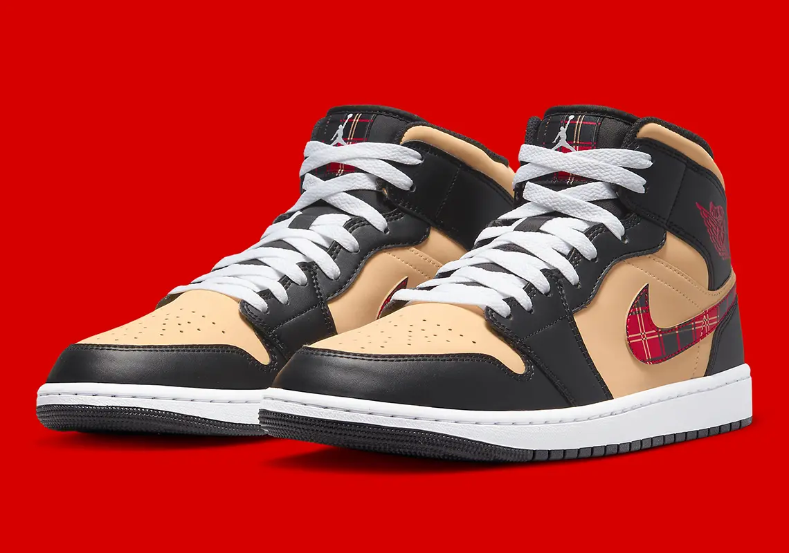 Giay Nike Air Jordan 1 Mid 'Tartan Swoosh' DZ5329-001