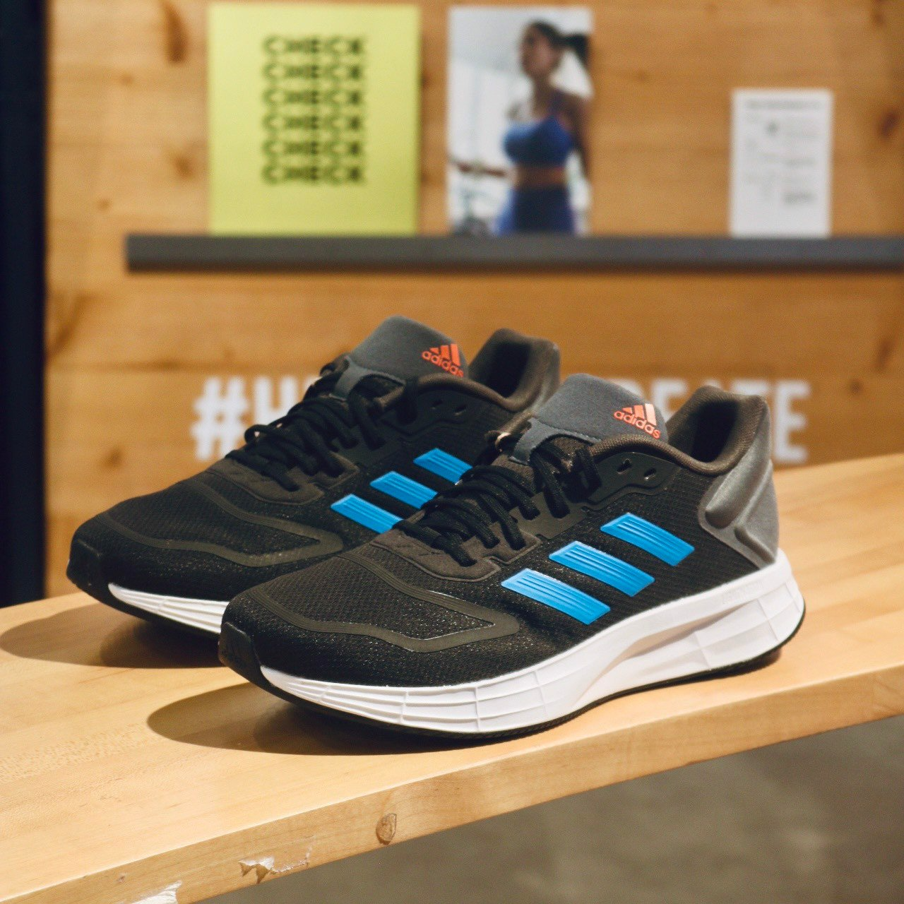 Giay Adidas Duramo 10 'Black Blue' GW4075