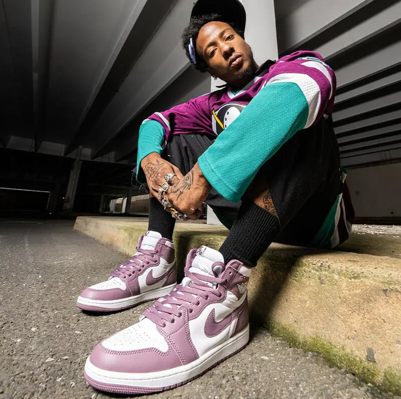 Giay Nike Air Jordan 1 Retro High OG 'Mauve' DZ5485-105