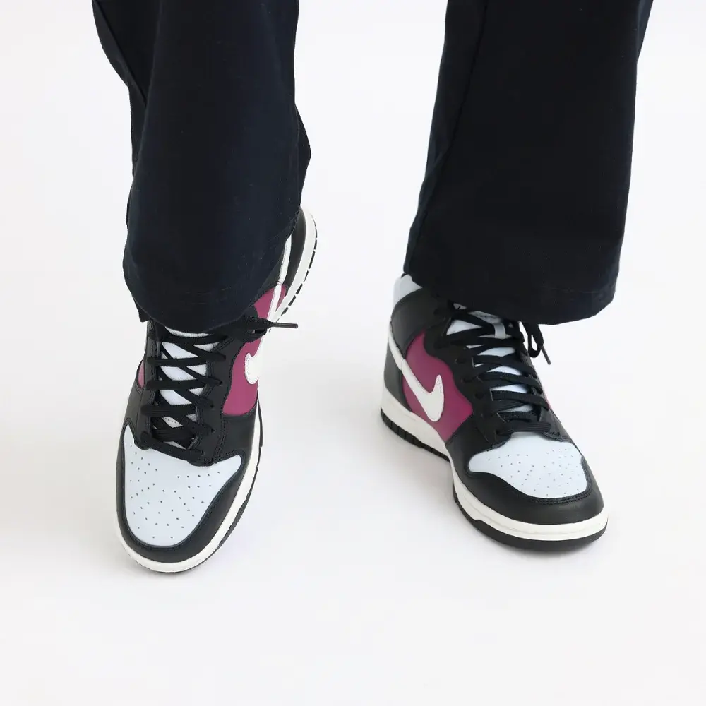 Giay Nike Dunk High 'White Black Maroon' DD1869-005