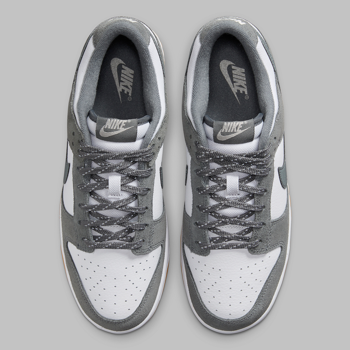 Giay Nike Dunk Low 'Reflective Grey' FV0374-100