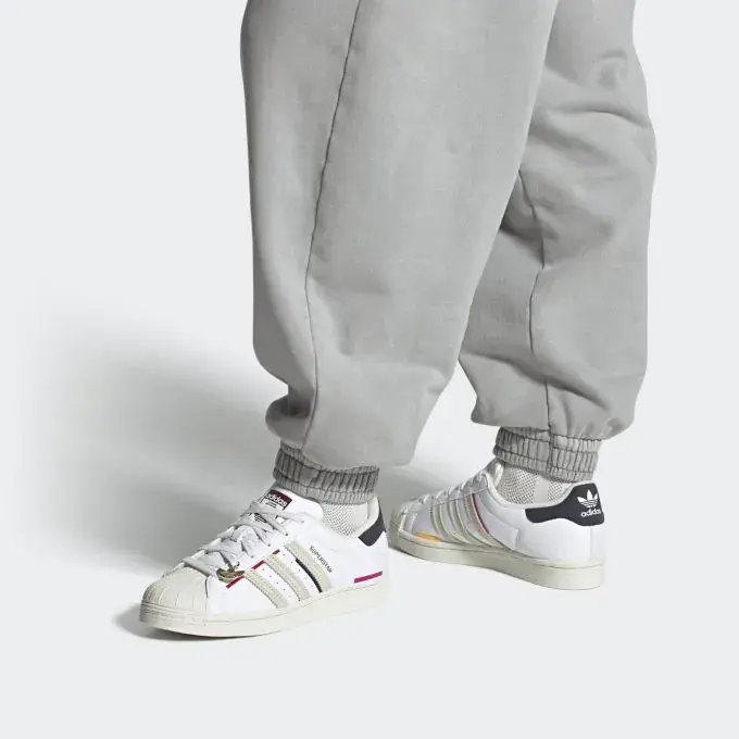 Giay Adidas Superstar 'White' HQ6626