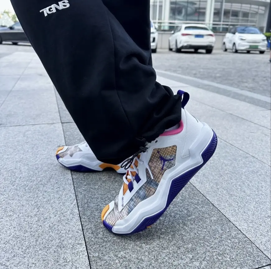 Giay Nike Air Jordan One Take 4 'Purple Canyon Gold' DO7192-100