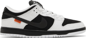 Giay Nike TIGHTBOOTH x Dunk Low SB FD2629-100