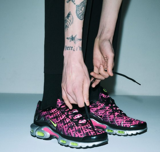 Giay Nike Air Max Plus Mercurial XXV 'Hyper Pink And Volt' FJ4883-001