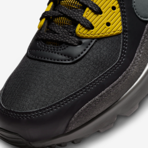 Giay Nike Air Max 90 'Black Bronzine' FB9657-001