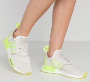 Giay Adidas NMD R1 'Light Green' FV8731