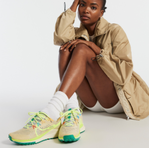 Giay Nike React Pegasus Trail 4 'Gold Volt' DJ6159-700