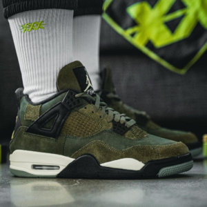 Giay Nike Air Jordan 4 Retro SE Craft 'Medium Olive' FB9927-200