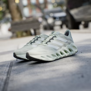 Giay Adidas Switch FWD 'Linen Green' IG0674