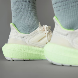 Giay Adidas Ultraboost Light 'Cloud White' IG7964