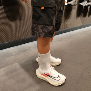 Giay Nike Zoom Fly 5 'Eliud Kipchoge' FD6562-100