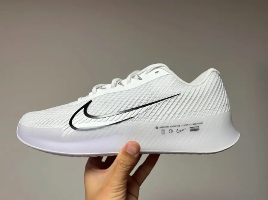 Giay Nike Court Air Zoom Vapor 11 'White Black' DR6966-101