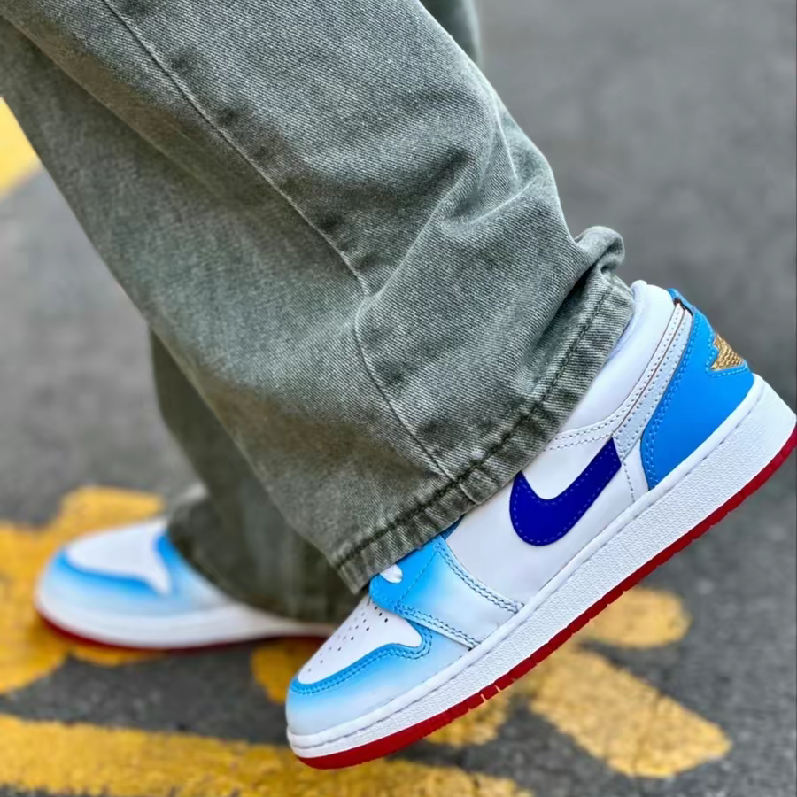 Giay Nike Air Jordan 1 Low 'Blue Gradient' FN8895-141