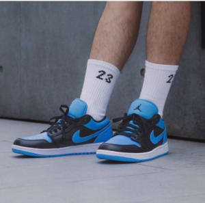 Giay Nike Air Jordan 1 Low GS 'University Blue' 553560-041