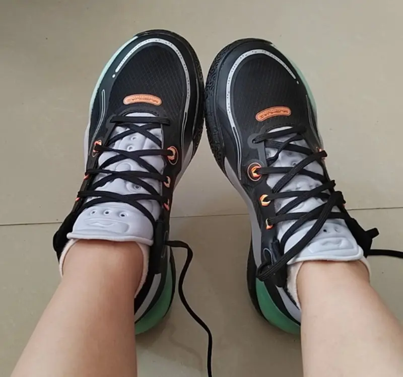 Giay Lining Yushuai 16 V2 'Black Green' YKBT022-7