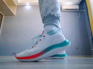 Giay Under Armour Curry Flow Go 'White Daiquiri' 3025936-103