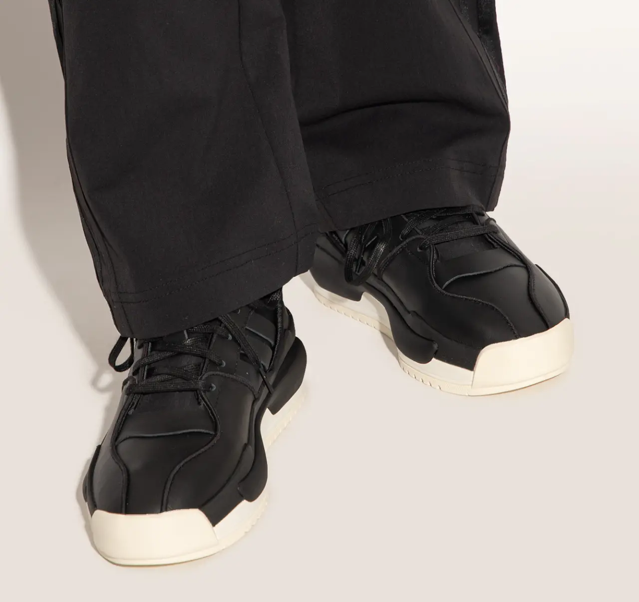 Giay Adidas Y-3 Rivalry 'Black Off White' ID5431
