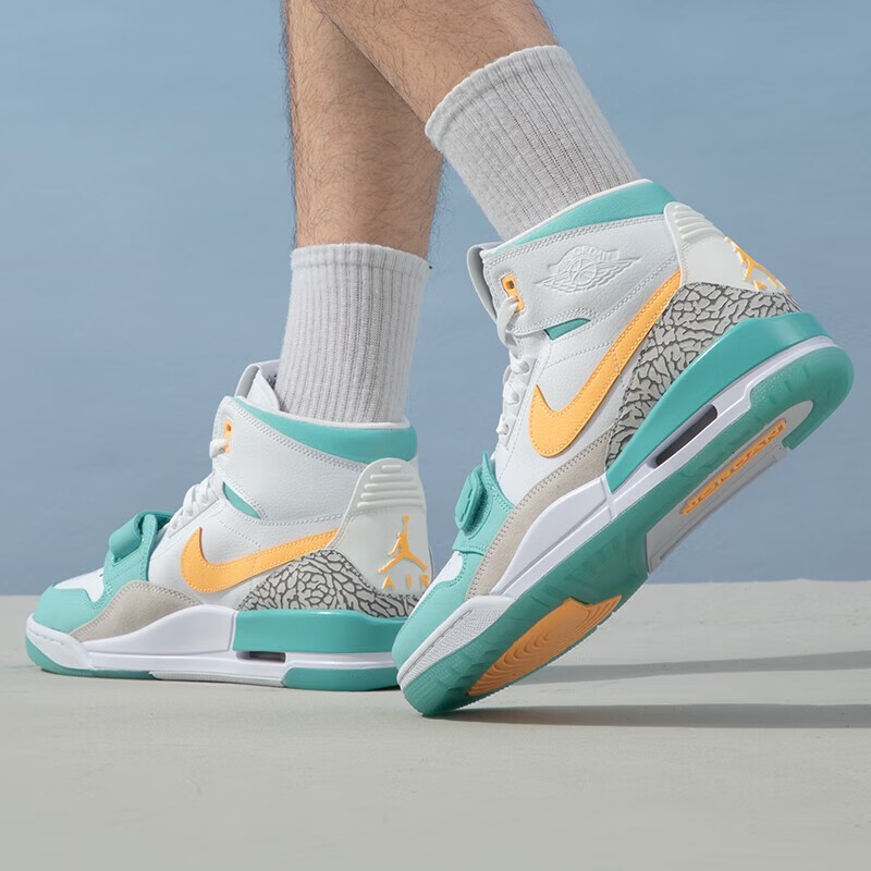 Giay Nike Air Jordan Legacy 312 'Guo Ailun' FV3625-181