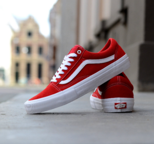 Giay Vans Knu Skool 'Red' VN0009QCJV6