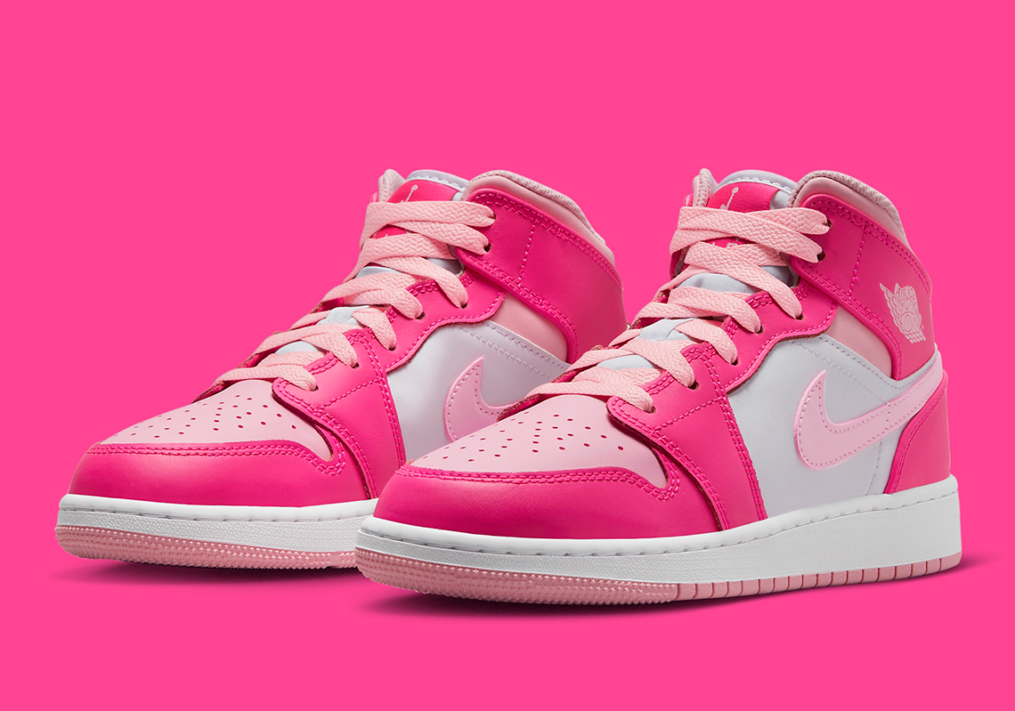 Giay Nike Air Jordan 1 Mid GS 'Fierce Pink' FD8780-116