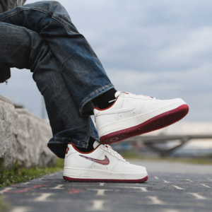 Giay Nike Air Force 1 Low 'Valentine's Day 2024' FZ5068-161