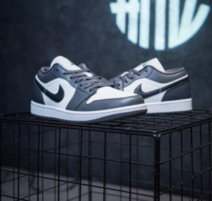 Giay Nike Air Jordan 1 Low 'Off-Noir' DC0774-102