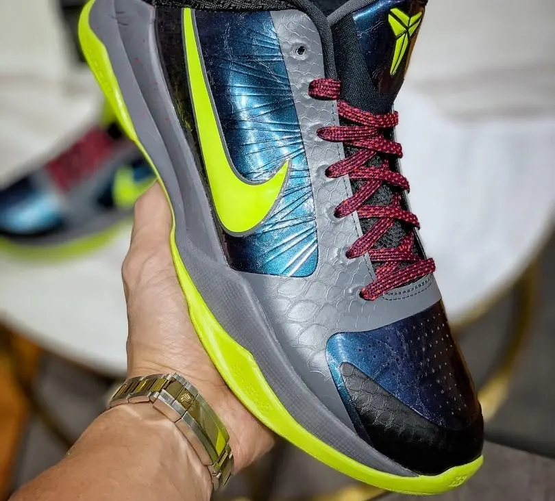 Giay Nike Kobe 5 Protro '2K Gamer Exclusive' CD4991-001