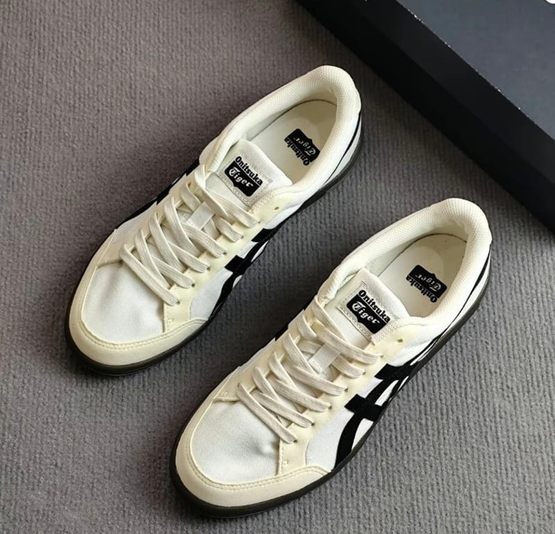 Giay Onitsuka Tiger Advanti 'Cream White Black' 1183B799-101