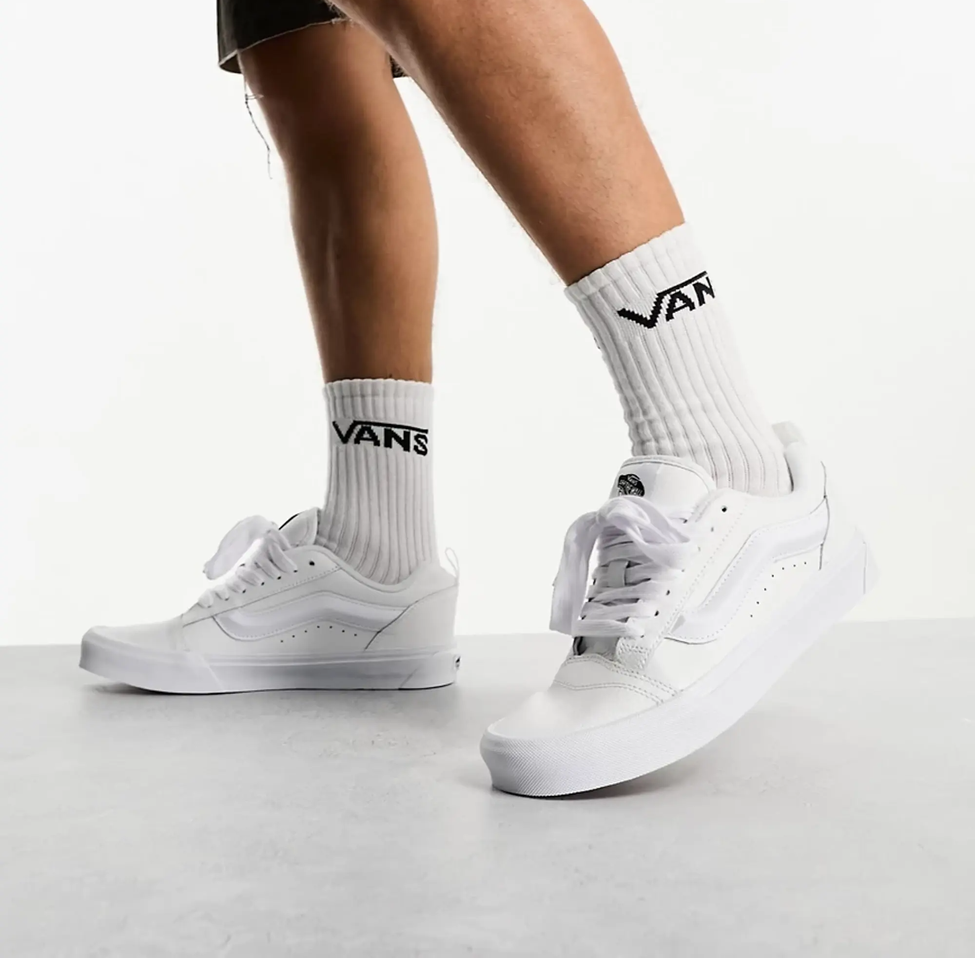 Giay Vans Knu Skool 'True White Leather' VN0009QCW00