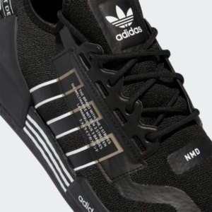 Giay Adidas NMD R1 V2 'Black' GZ1998