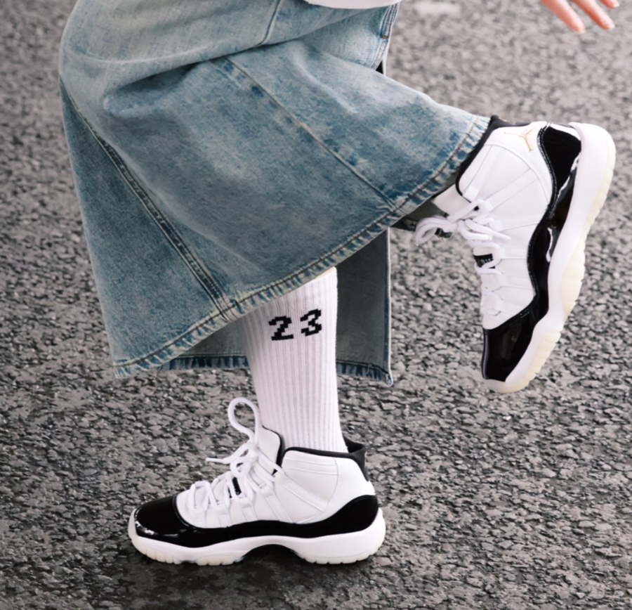 Giay Nike Air Jordan 11 Retro 'DMP Gratitude' CT8012-170