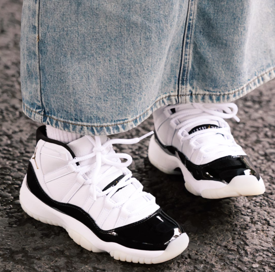 Giay Nike Air Jordan 11 Retro 'DMP Gratitude' CT8012-170