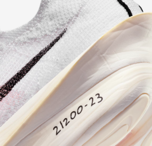 Giay Nike Alphafly 3 Proto 'White Black Orange' FD8357-100