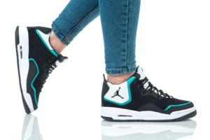 Giay Nike Air Jordan Courtside 23 GS 'Black Green' AR1002-003