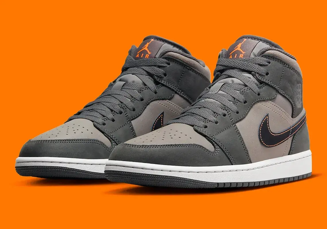 Giay Nike Air Jordan 1 Mid SE 'Night Stadium' FQ8338-017