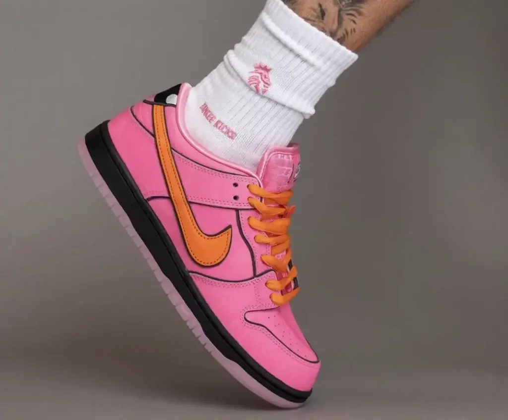 Alternative view of Giày Nike SB Dunk Low Pro x Powerpuff Girls 'Blossom' FD2631-600