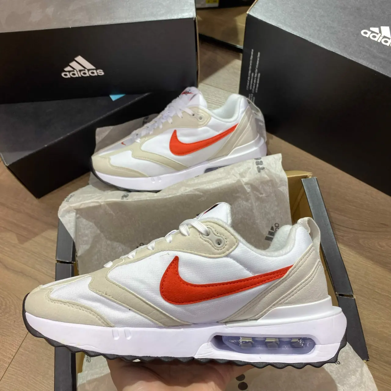 Giay Nike Air Max Dawn 'White' DC4068-101