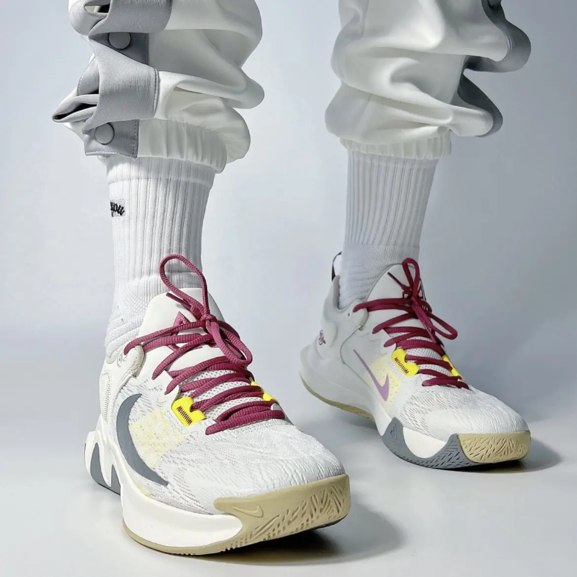 Giay Nike Giannis Immortality 2 EP 'Sail Rattan' DM0826-100