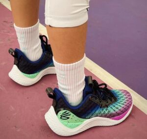 Giay Under Armour Curry Flow 10 GS 'Northern Lights' 3025627-500