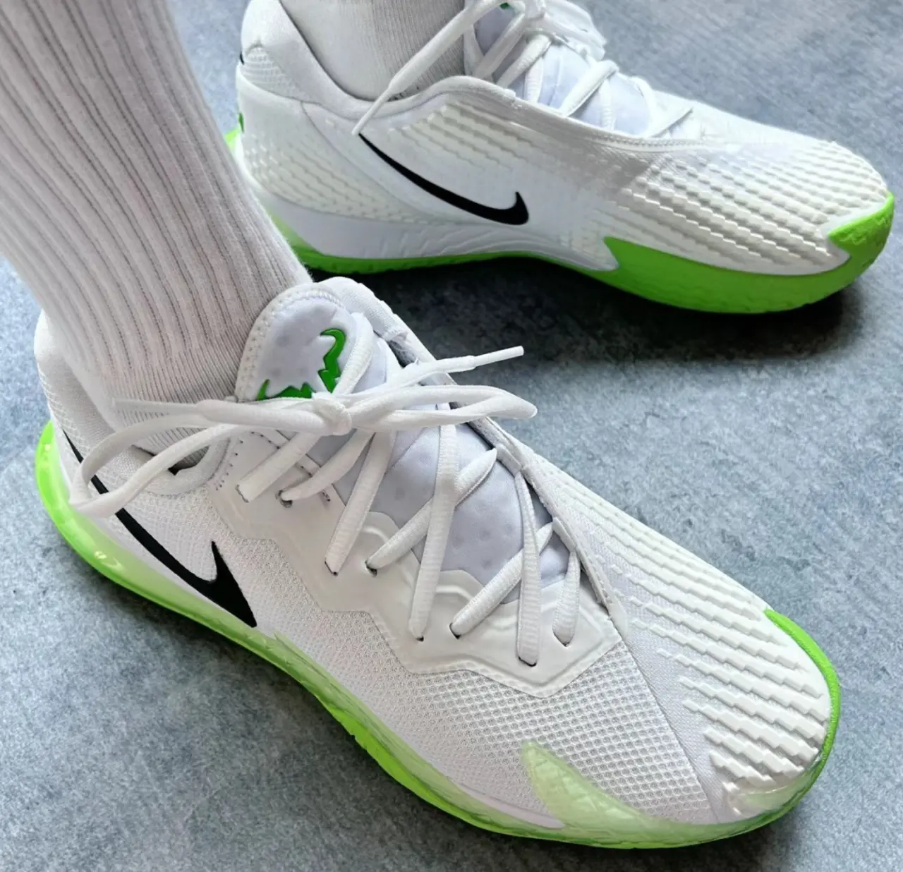 Giay Nike Court Zoom Vapor Cage 4 'White Green' DD1579-105