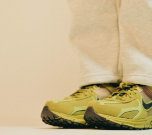 Giay Nike Zoom Vomero 5 'Pacific Moss' FJ1910-300