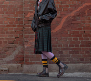 Giay Dr.Martens 2976 BT21 'Purple Black' 30892511