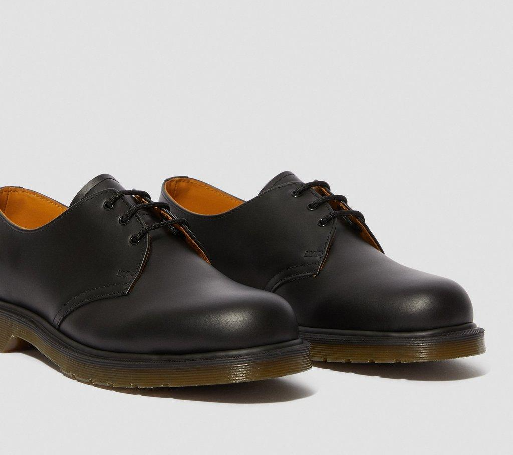 Giay Dr.Martens Occupational 8249 'Black' 10928001