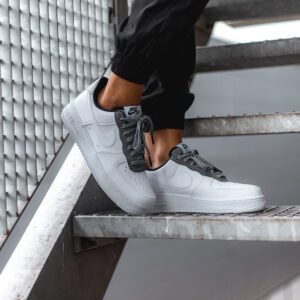 Giay Nike Air Force 1 07 LV8 'White Cool Grey' CK4363-100