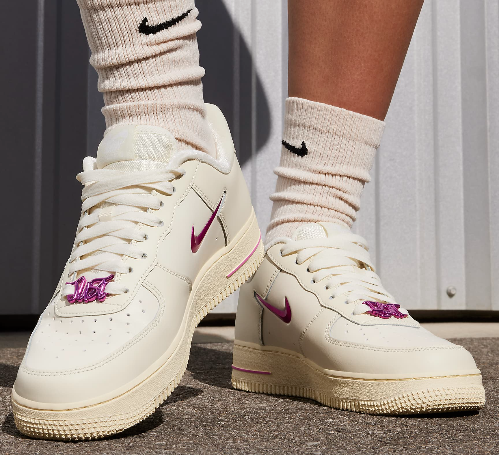 Giay Nike Air Force 1 '07 SE 'Just Do It' FB8251-101