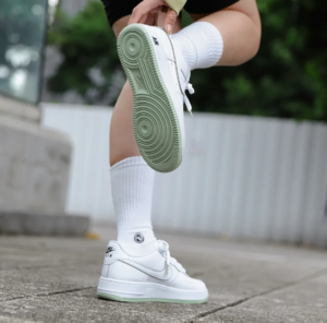 Giay Nike Air Force 1 GS 'Honeydew' CT3839-108