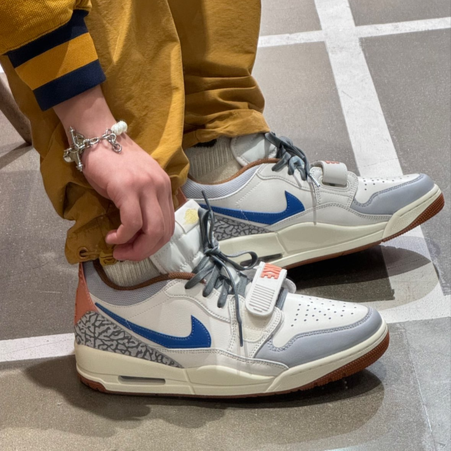 Giay Nike Air Jordan Legacy 312 Low 'Sail Royal' HF0746-041